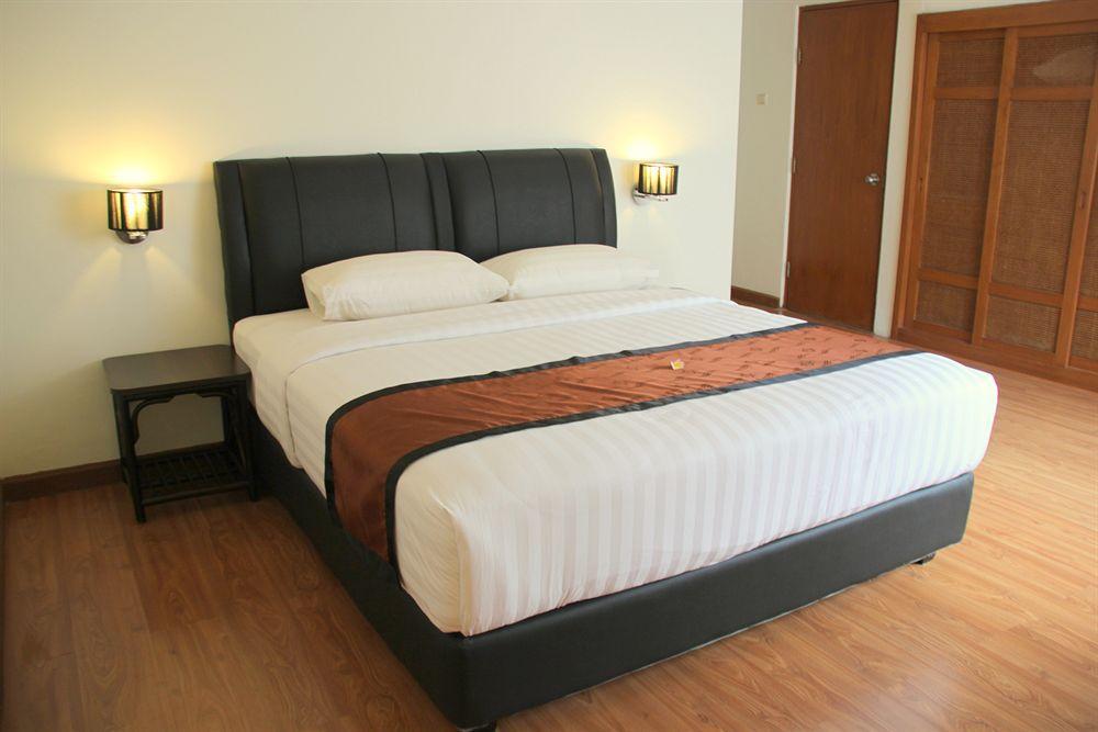 Plagoo Holiday Hotel Nusa Dua  Eksteriør billede