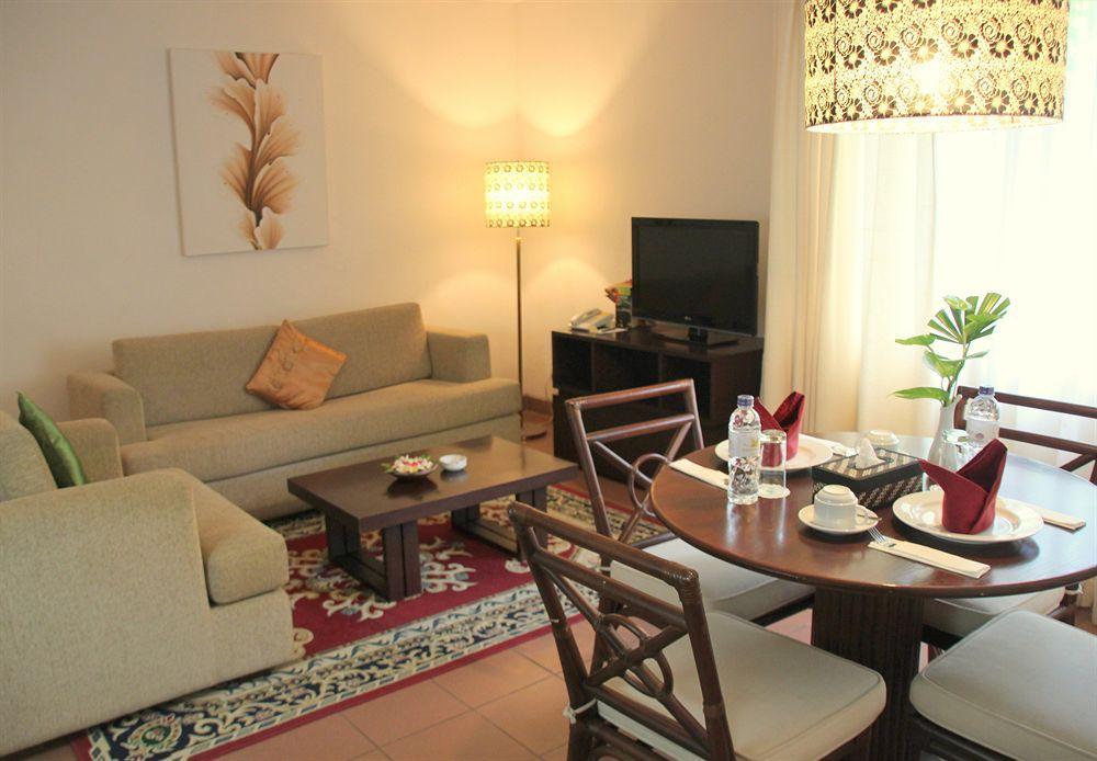 Plagoo Holiday Hotel Nusa Dua  Eksteriør billede