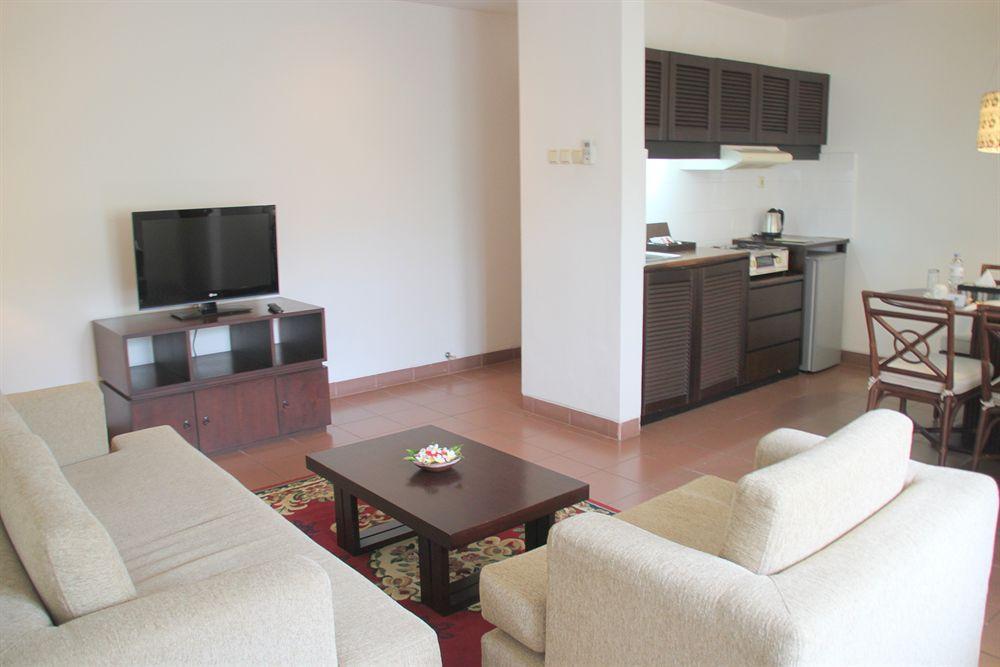 Plagoo Holiday Hotel Nusa Dua  Eksteriør billede