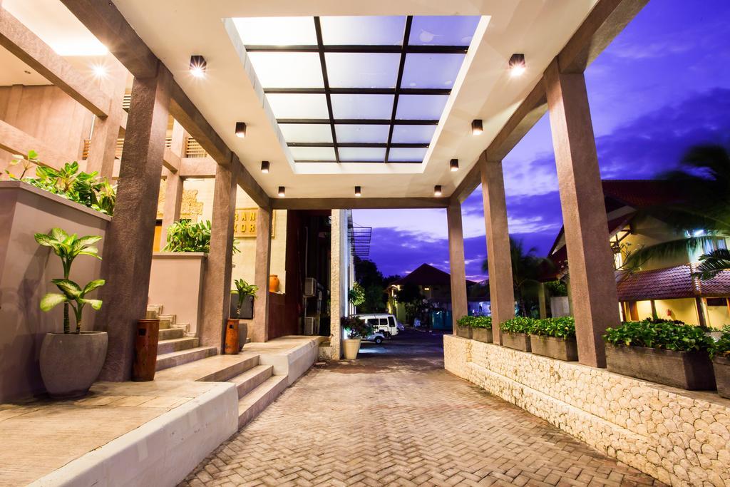 Plagoo Holiday Hotel Nusa Dua  Eksteriør billede