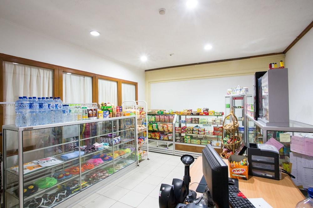 Plagoo Holiday Hotel Nusa Dua  Eksteriør billede