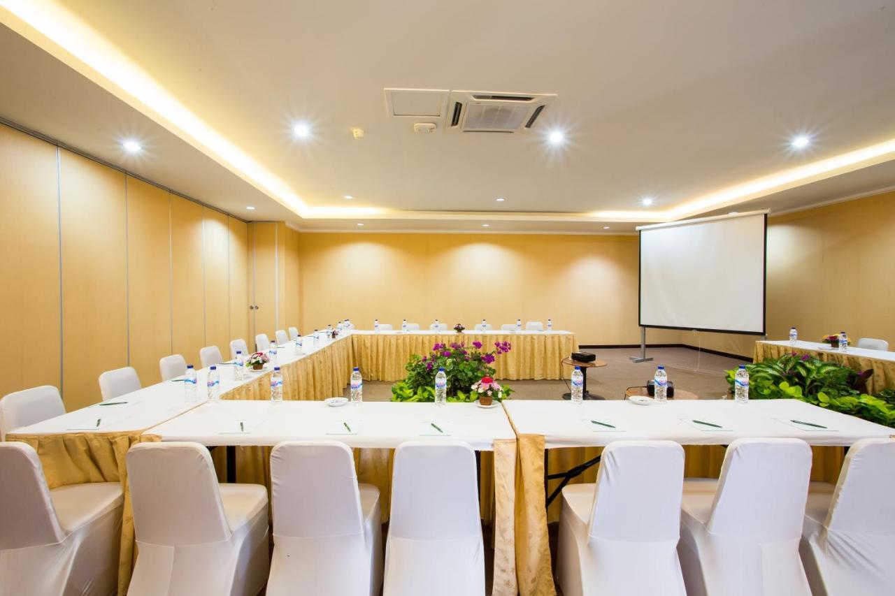 Plagoo Holiday Hotel Nusa Dua  Eksteriør billede