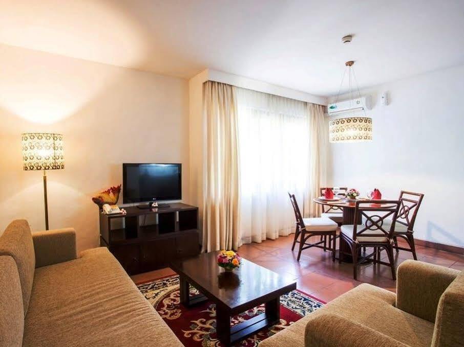 Plagoo Holiday Hotel Nusa Dua  Eksteriør billede